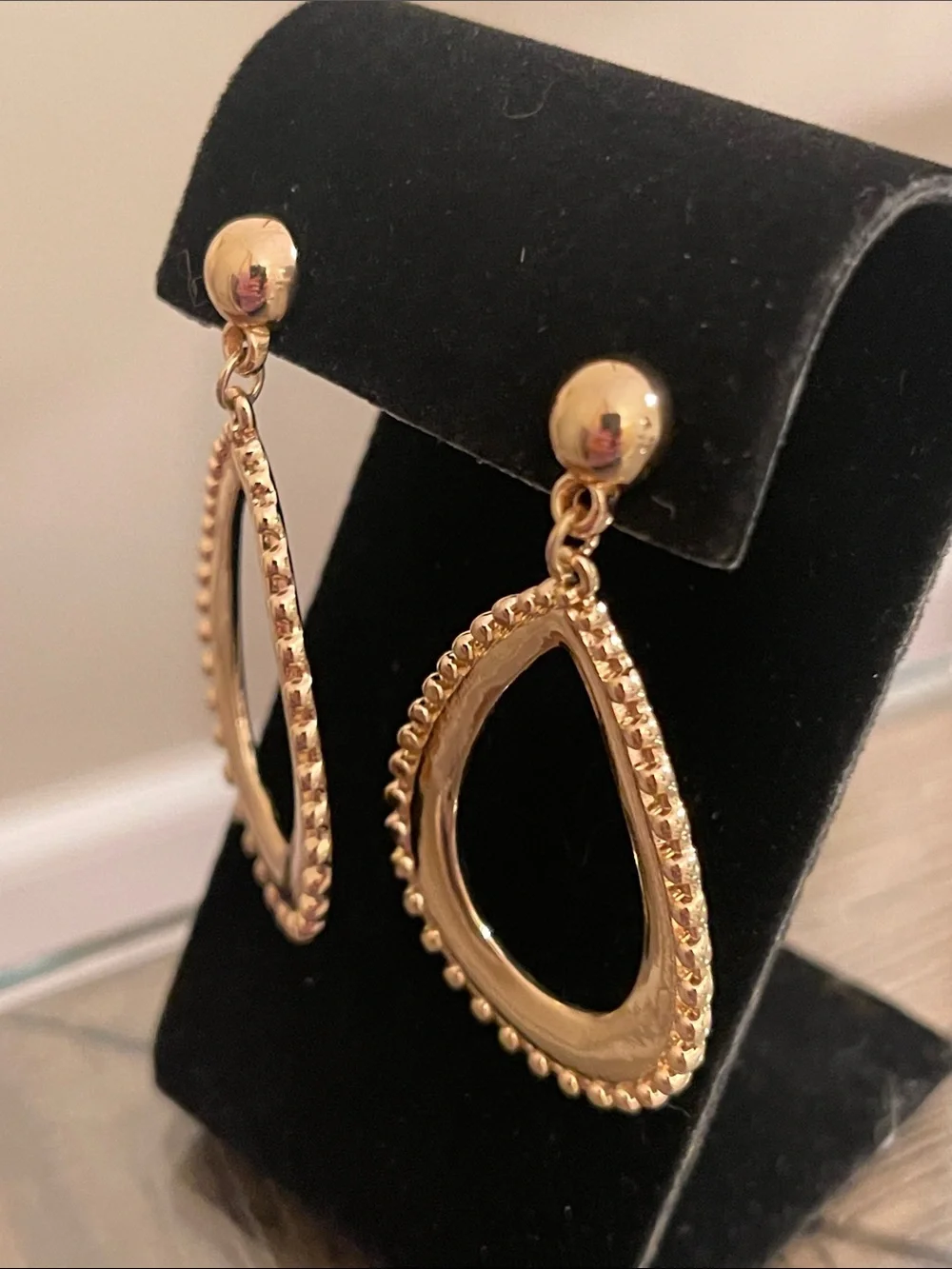 Vintage Style Gold-tone Open Teardrop Dangle Earrings with Beaded Edge